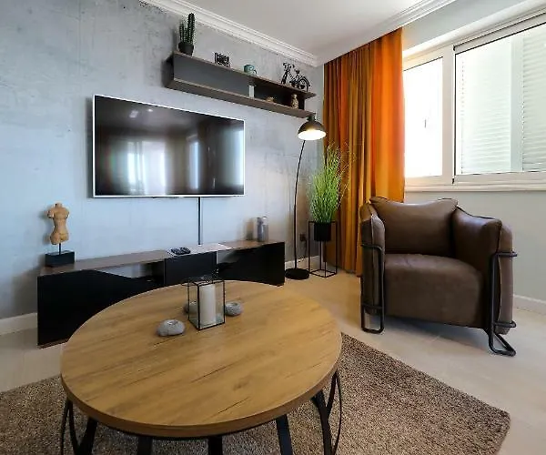 Apartament Doel *